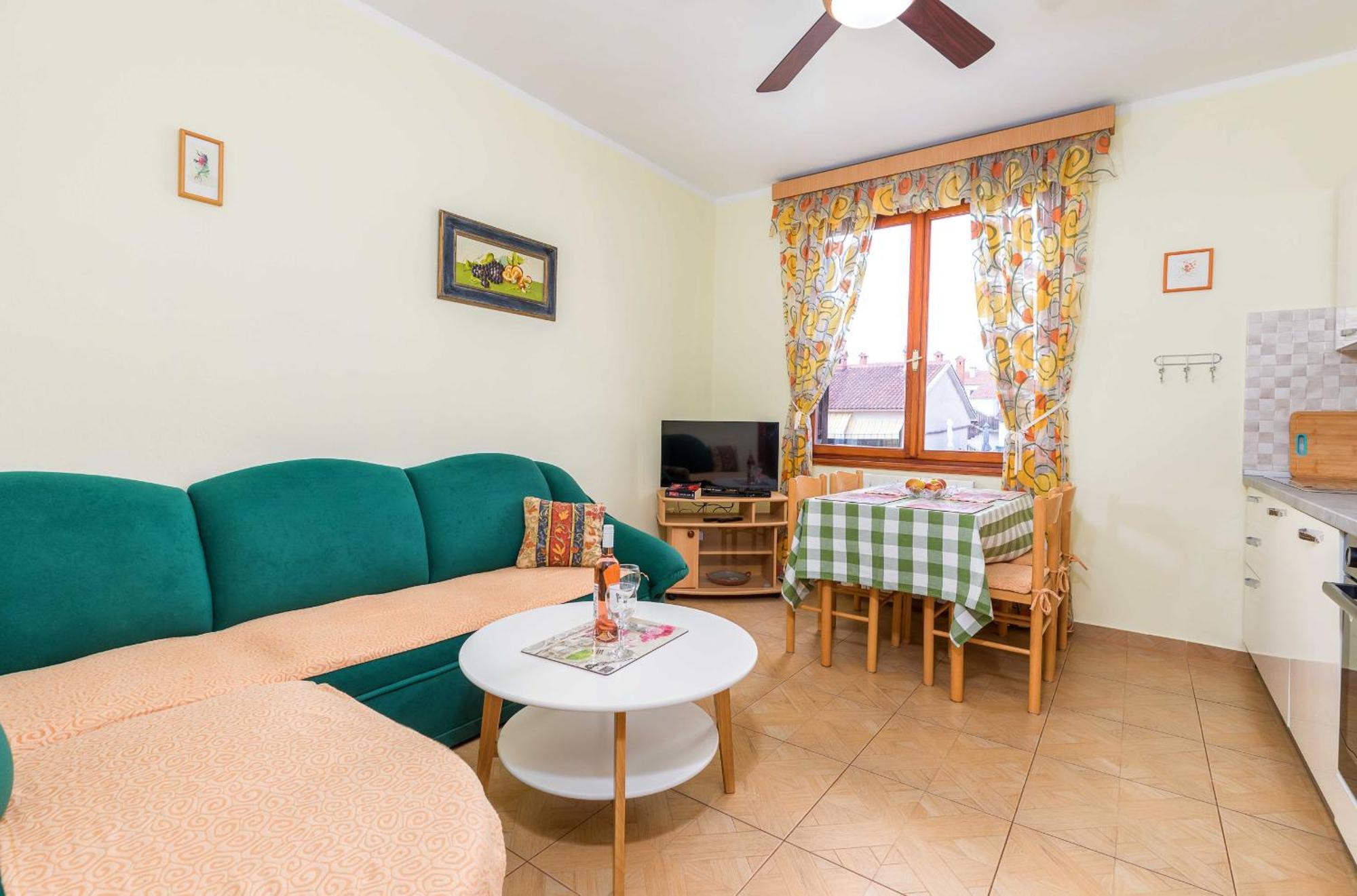 Villa Nada In Fazana - Near The Beach Exterior photo