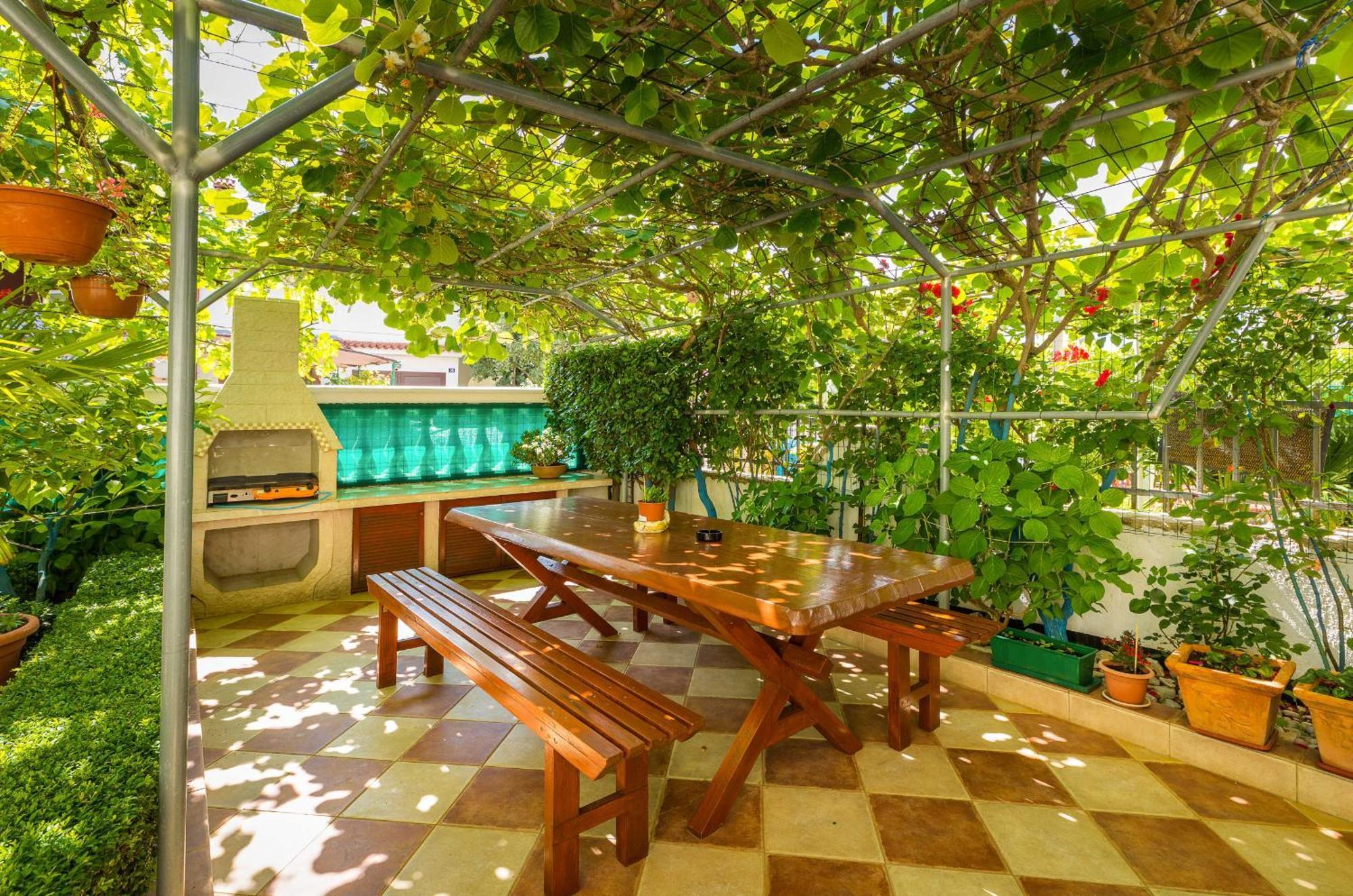 Villa Nada In Fazana - Near The Beach Exterior photo